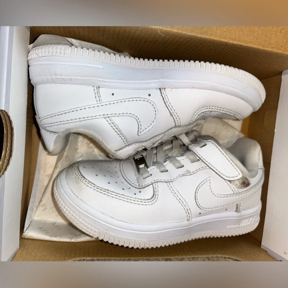 Toddler Force 1 Low EasyOn Kids White Sneakers